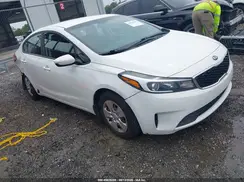 3KPFK4A78HE086278 2017 KIA FORTE