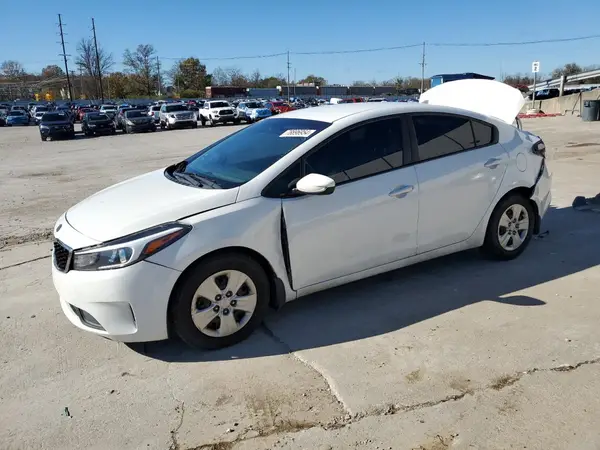 3KPFK4A78HE086703 2017 KIA FORTE - Image 1