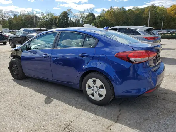 3KPFK4A78HE087771 2017 KIA FORTE - Image 2