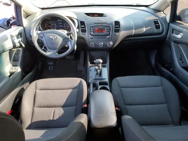 3KPFK4A78HE089360 2017 KIA FORTE - Image 8