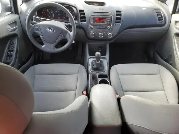 3KPFK4A78HE098723 2017 KIA FORTE - Image 8