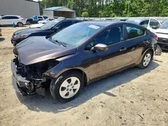 3KPFK4A78HE101216 2017 KIA FORTE