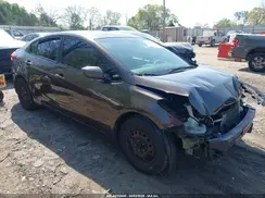 3KPFK4A78HE125824 2017 KIA FORTE