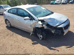 3KPFK4A78HE130246 2017 KIA FORTE