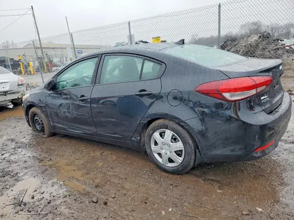 3KPFK4A78HE135088 2017 KIA FORTE - Image 2