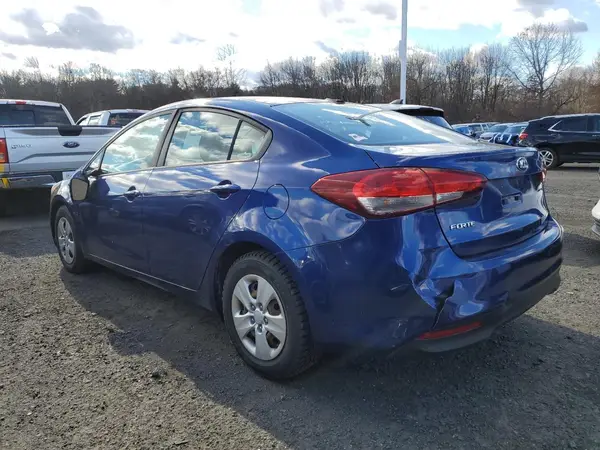 3KPFK4A78HE148116 2017 KIA FORTE - Image 2