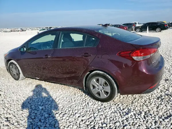 3KPFK4A78HE151226 2017 KIA FORTE - Image 2