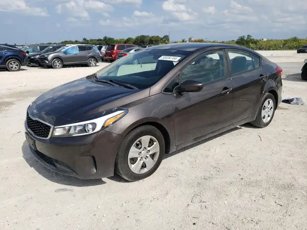 3KPFK4A78HE157754 2017 KIA FORTE - Image 1