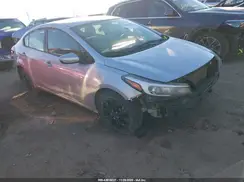 3KPFK4A78HE157771 2017 KIA FORTE