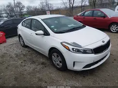 3KPFK4A78JE175533 2018 KIA FORTE