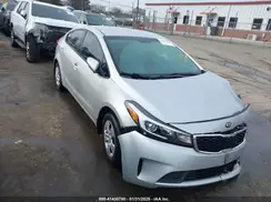 3KPFK4A78JE190890 2018 KIA FORTE