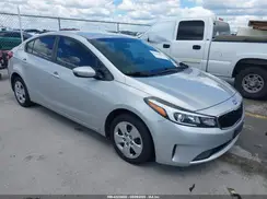 3KPFK4A78JE192705 2018 KIA FORTE