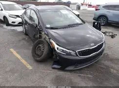 3KPFK4A78JE210233 2018 KIA FORTE