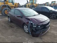 3KPFK4A78JE228277 2018 KIA FORTE