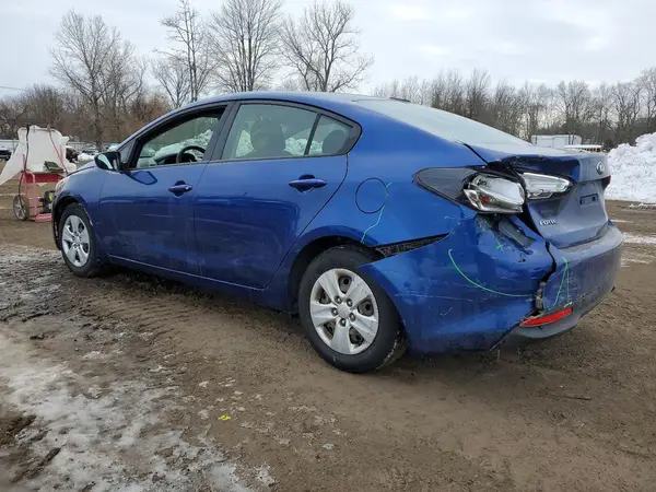 3KPFK4A78JE230658 2018 KIA FORTE - Image 2