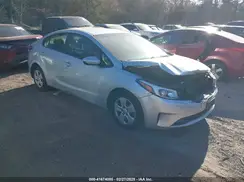 3KPFK4A78JE234645 2018 KIA FORTE