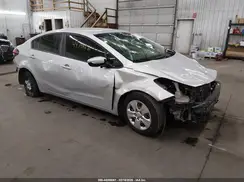 3KPFK4A78JE236590 2018 KIA FORTE