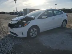 3KPFK4A78JE241594 2018 KIA FORTE
