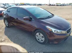 3KPFK4A78JE258296 2018 KIA FORTE