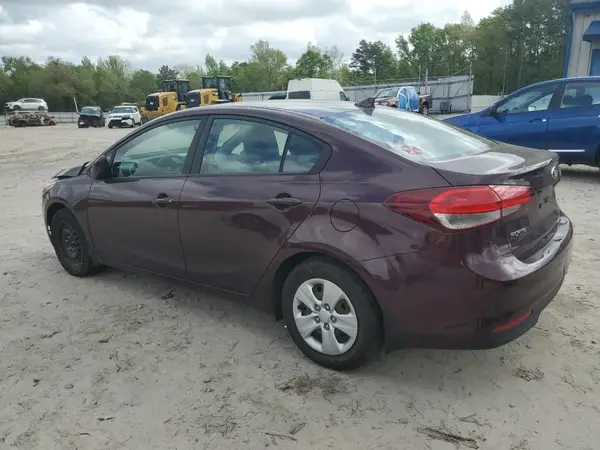 3KPFK4A78JE259190 2018 KIA FORTE - Image 2
