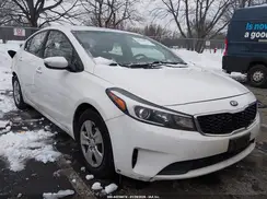 3KPFK4A78JE275454 2018 KIA FORTE