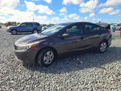3KPFK4A79HE025442 2017 KIA FORTE