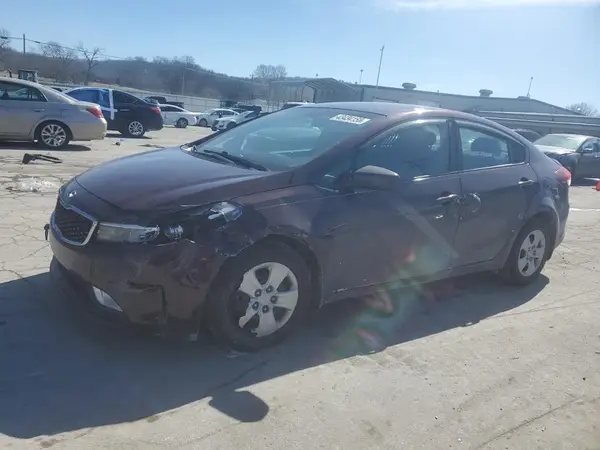 3KPFK4A79HE027224 2017 KIA FORTE - Image 1