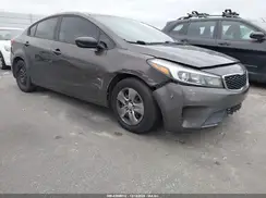 3KPFK4A79HE031841 2017 KIA FORTE