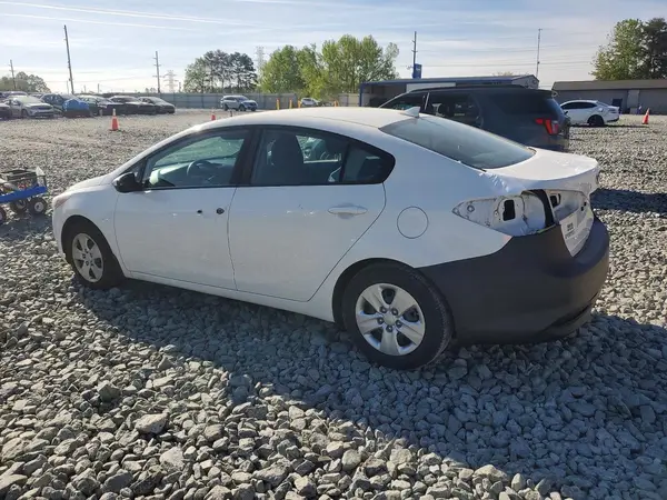 3KPFK4A79HE033590 2017 KIA FORTE - Image 2