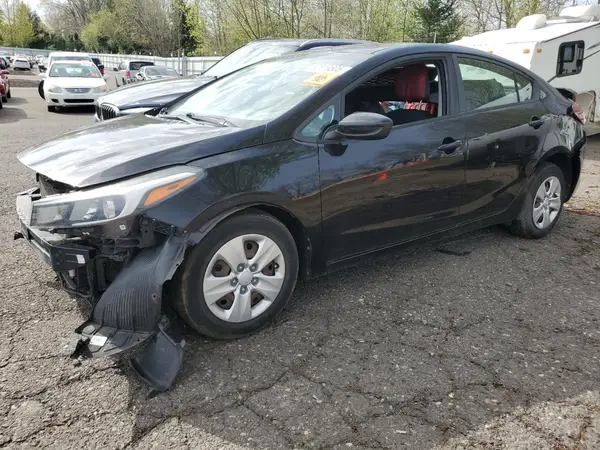 3KPFK4A79HE034853 2017 KIA FORTE - Image 1