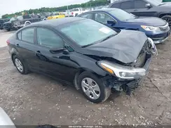 3KPFK4A79HE048560 2017 KIA FORTE