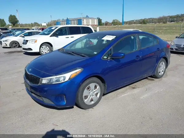 3KPFK4A79HE053435 2017 KIA FORTE - Image 2