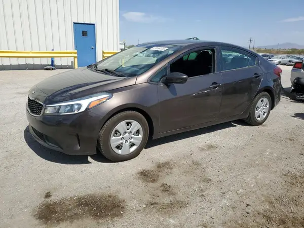 3KPFK4A79HE055153 2017 KIA FORTE - Image 1