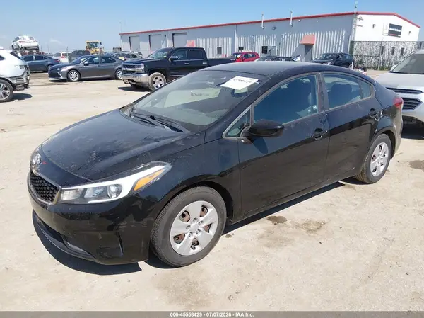 3KPFK4A79HE059218 2017 KIA FORTE - Image 2