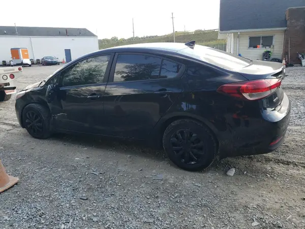 3KPFK4A79HE064208 2017 KIA FORTE - Image 2