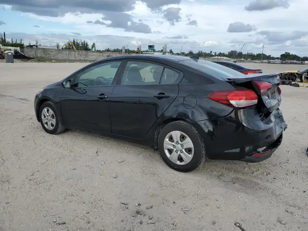 3KPFK4A79HE074981 2017 KIA FORTE - Image 2