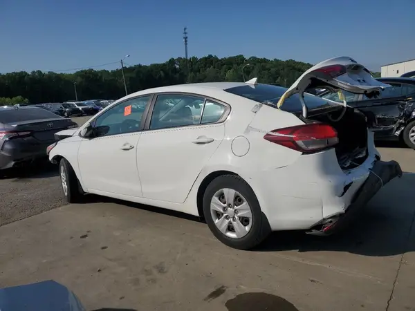 3KPFK4A79HE080764 2017 KIA FORTE - Image 2