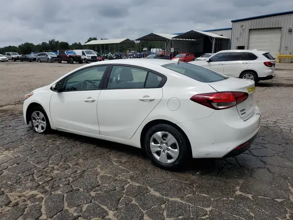 3KPFK4A79HE082806 2017 KIA FORTE - Image 2