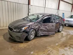 3KPFK4A79HE082935 2017 KIA FORTE