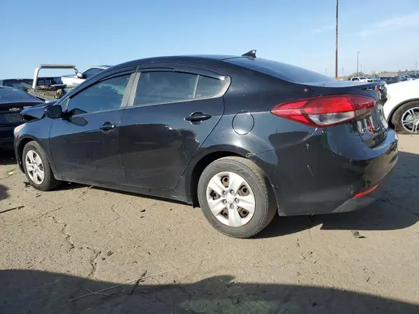 3KPFK4A79HE083907 2017 KIA FORTE - Image 2