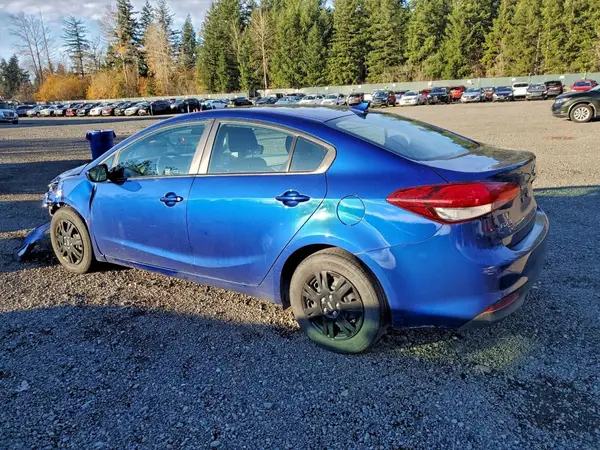 3KPFK4A79HE087567 2017 KIA FORTE - Image 2