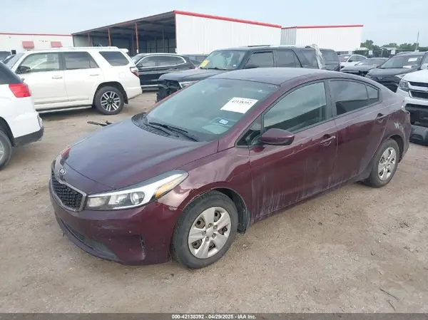 3KPFK4A79HE089433 2017 KIA FORTE - Image 2