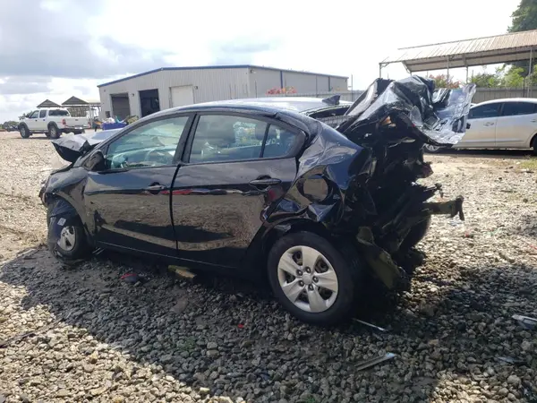 3KPFK4A79HE093627 2017 KIA FORTE - Image 2