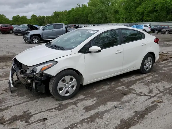 3KPFK4A79HE096771 2017 KIA FORTE - Image 1