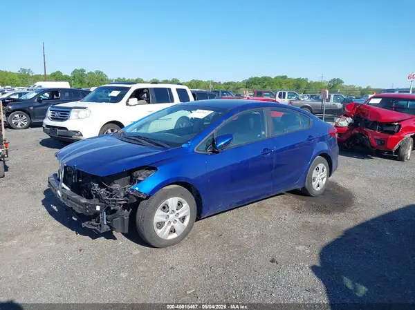 3KPFK4A79HE108904 2017 KIA FORTE - Image 2