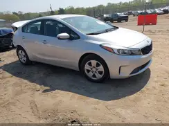 3KPFK4A79HE112421 2017 KIA FORTE
