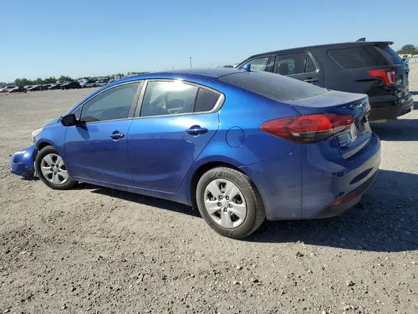 3KPFK4A79HE119093 2017 KIA FORTE - Image 2