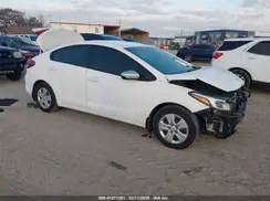 3KPFK4A79HE120857 2017 KIA FORTE