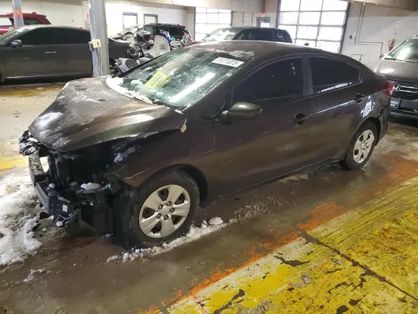 3KPFK4A79HE122270 2017 KIA FORTE - Image 1