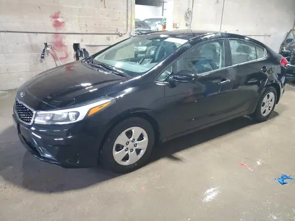 3KPFK4A79HE130515 2017 KIA FORTE - Image 1